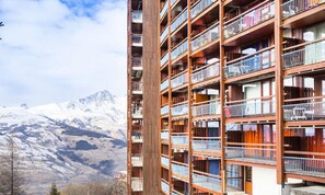 Exterior - Apartment in Villards With Ski-in Access (Bourg-Saint-Maurice)
