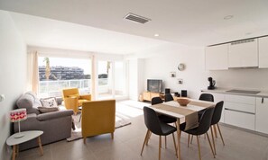 Interior - Apartment in Canet With Pool & Beach (Canet de Berenguer)