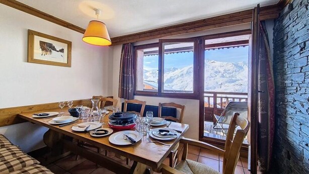 Dining - Apartment on Slopes With Pointe Views (Les Belleville)
