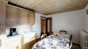 Unclassified image, 2 of 3, button - Apartment in Le Chinaillon Near Ski Slopes (Le Grand-Bornand)