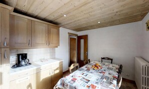 Dining - Apartment in Le Chinaillon Near Ski Slopes (Le Grand-Bornand)