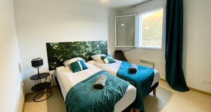 Apartments for 5 People