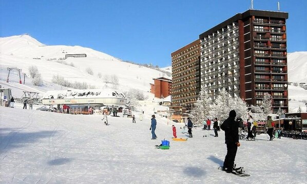 Exterior - Alcove Studio Front Neige 5 People (Villarembert)