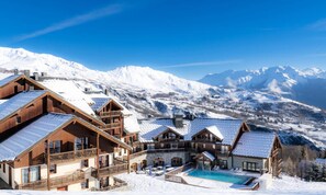 Exterior - Apartment in Le Corbier Near Ski Slopes (Villarembert)