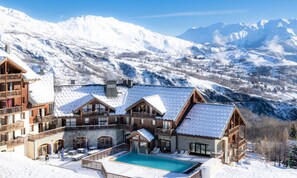 Exterior - Apartment in Le Corbier Near Ski Slopes (Villarembert)