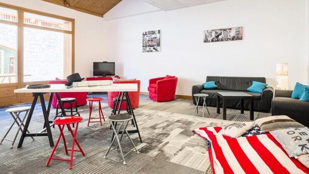 Unclassified image, 1 of 3, button - 5-room Apartment for 10 People With Mountain View Plus (Sainte-Foy-Tarentaise)