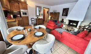 Interior - Apartment in Megeve Near Jaillet Ski Lift (Demi-Quartier)