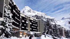 Exterior - Comfortable Apartment Close to the Slopes Ski Locker (Araches-la-Frasse)
