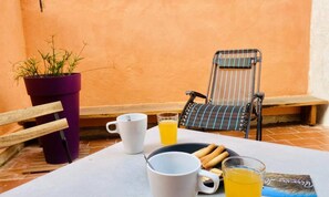 Food and drink - Apartments for 2 People (Le Grau-Du-Roi)