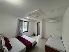 Camas plegables/adicionales, wifi gratis y ropa de cama 