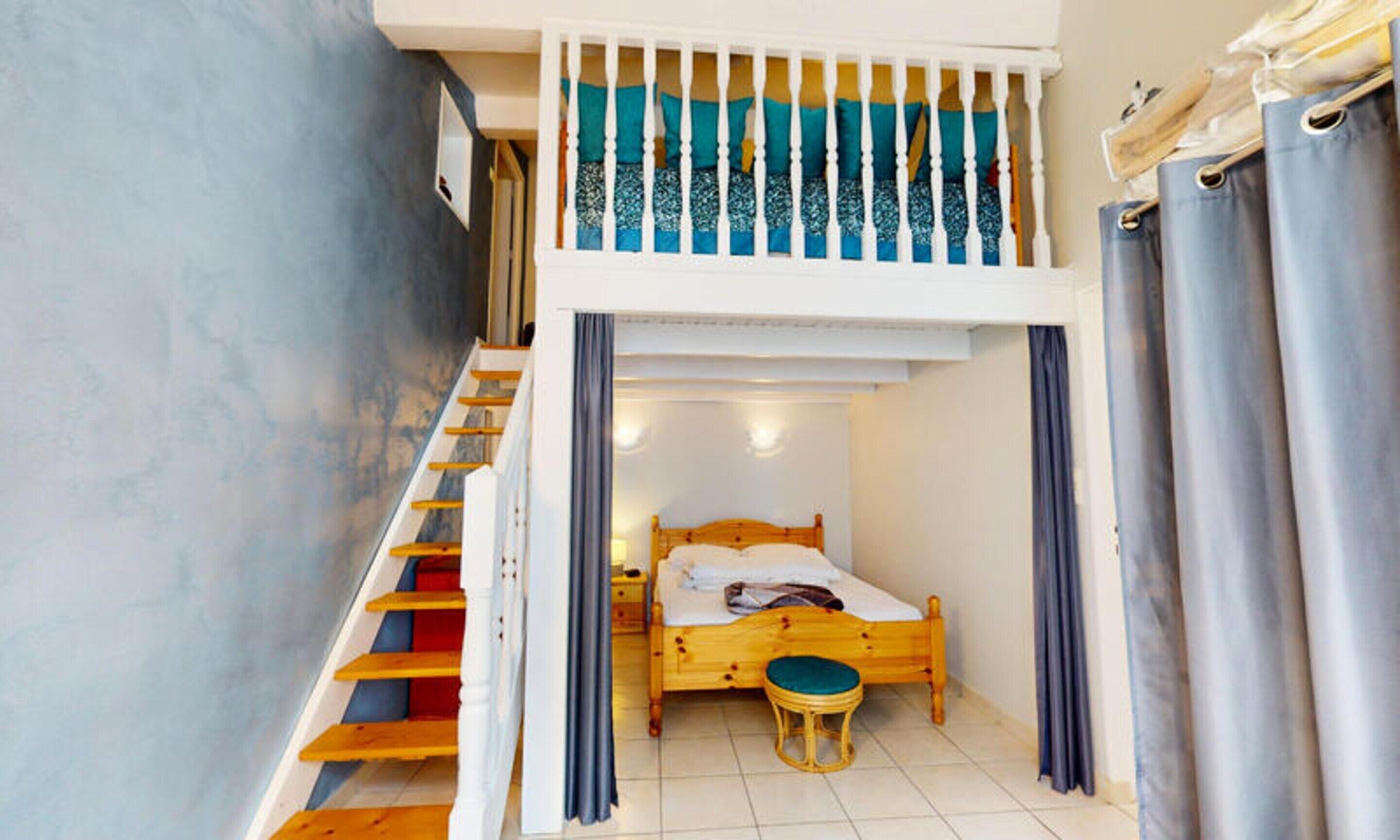 Individually furnished, iron/ironing board