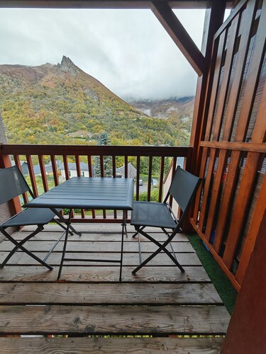 Appartement 3 à 6 pers. Situé à 10 min à pieds des télécabines et des thermes.