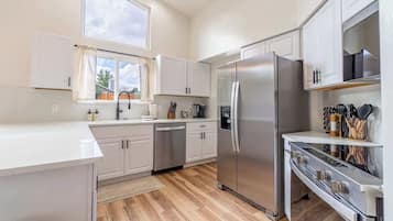 House | 3 bedrooms, Internet