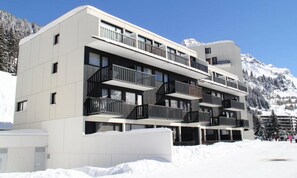 Exterior - Comfortable Studio Resort Center Balcony (Araches-la-Frasse)