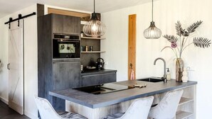 Coffee/tea maker, fridge, microwave, electric kettle - Houses & Villas for 2 People (Zandvoort)