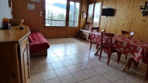 Interior - Beautiful Location for This 2-room Apartment - 44m2 - Sleeps 4 (Le Grand-Bornand)