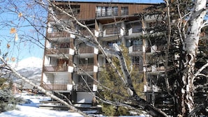Unclassified image, 2 of 3, button - Renovated Apartment Close to the Slopes and Shops (La Salle-les-Alpes)