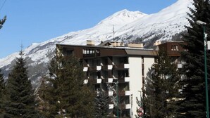 Unclassified image, 3 of 3, button - Renovated Apartment Close to the Slopes and Shops (La Salle-les-Alpes)