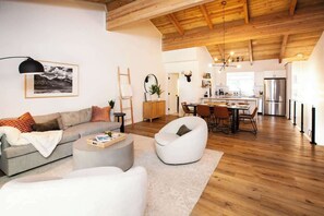 公寓 | 3 間臥室、網路服務