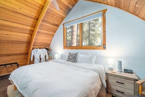 Suite | 4 bedrooms, Internet - The Canoe Cabin in Incline Village (Incline Village)