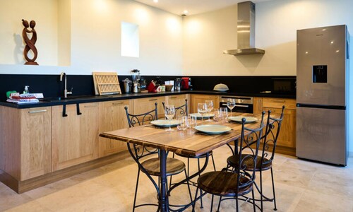 Under the Stars of the Lot