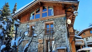 Exterior - Chalet in St. Martin Near Ski Slopes (Les Belleville)