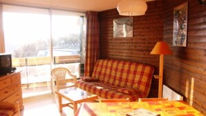 Living area - Studio Cabin for 4 People (Orcieres)