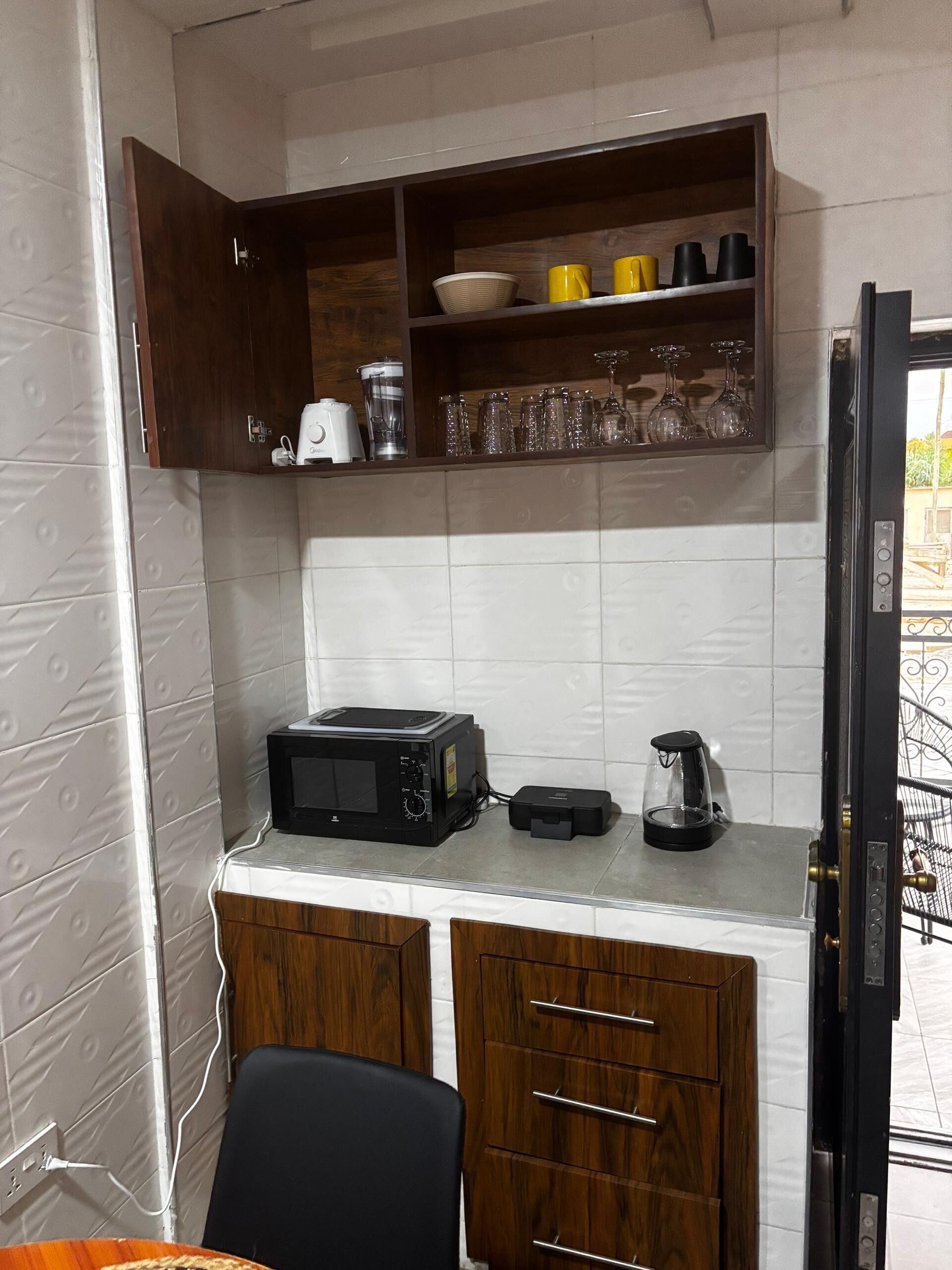 المنشأة من الداخل