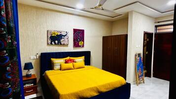 2 dormitorios, tabla de planchar con plancha, wifi y ropa de cama