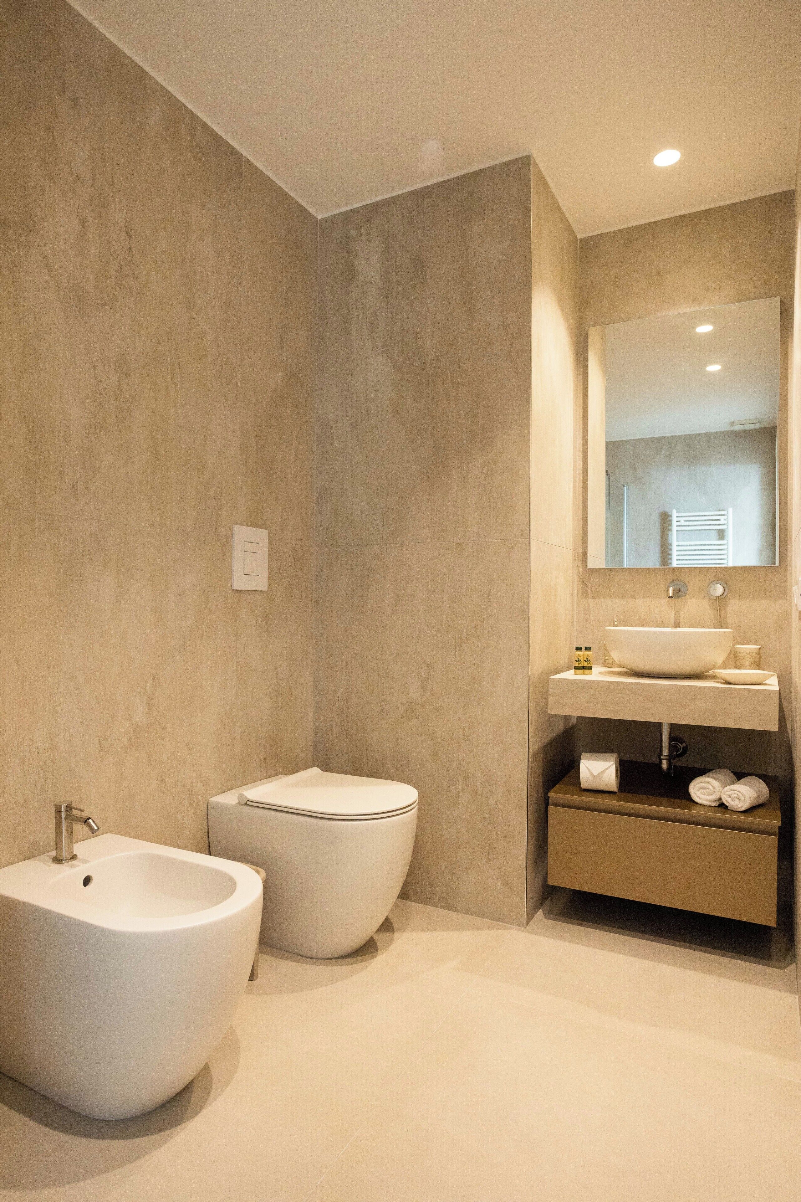 Hair dryer, towels, toilet paper