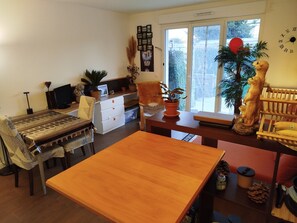 Interior - Apartment with terrace and private garden (L'Haÿ-les-Roses)