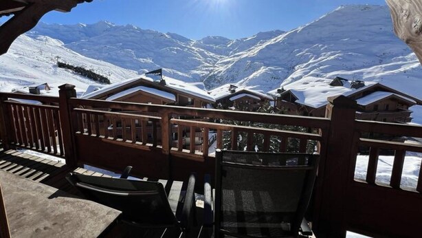 Unclassified image, 1 of 3, button - Spacious Apartment Ski-in/ski-out Access Southwest-facing Balcony (Les Belleville)