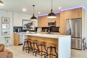 Interior - Fun w/ Friends! Old Town Escape w/ Outdoor Oasis (Scottsdale)