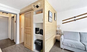 Living area - Holiday Home in Village With Ski Access (Araches-la-Frasse)