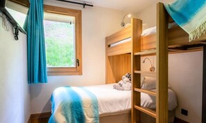 Room - 4-star Apartment in Les Saisies - Sleeps 8 (Hauteluce)