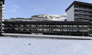 Exterior - Charming Renovated Studio Ski-in/ski-out Access South-facing Balcony (Les Belleville)