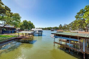 House (1 Bedroom) | Interior - Dock + Bar, Pet Friendly! Cedar Creek Lake A-frame (Kemp)