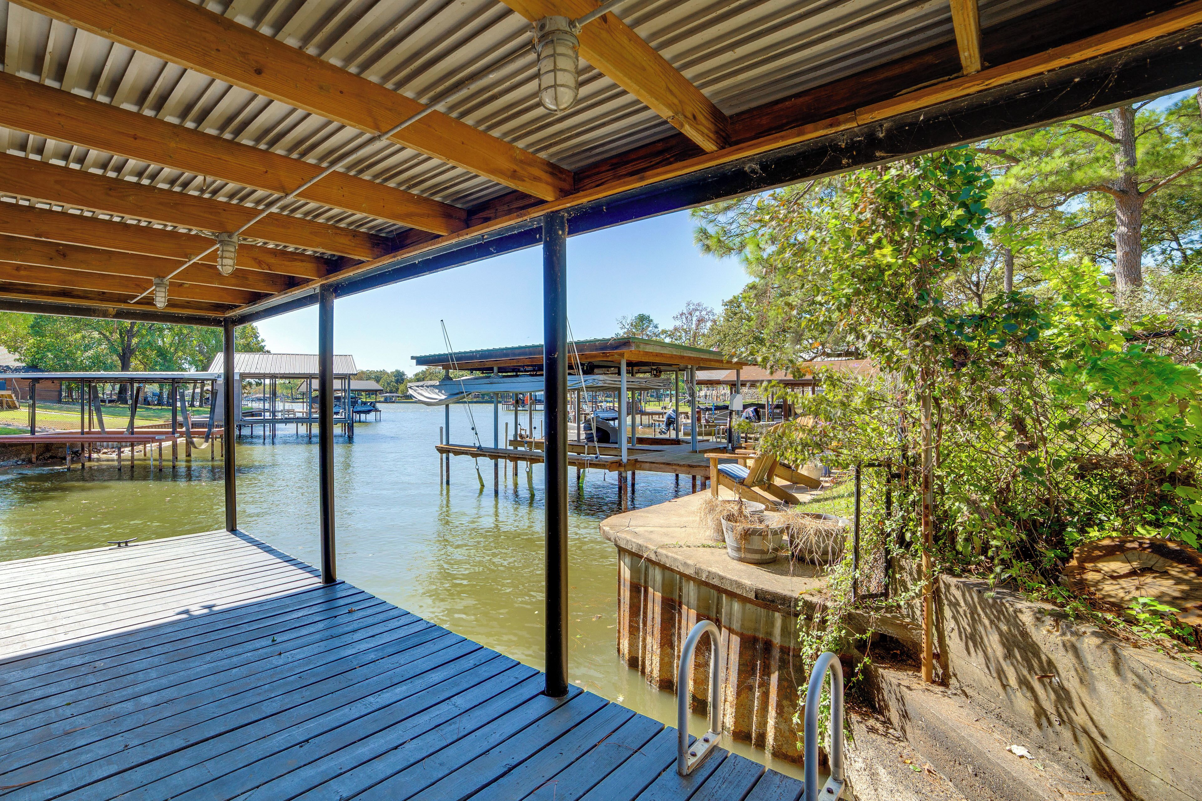 House (1 Bedroom) | Interior