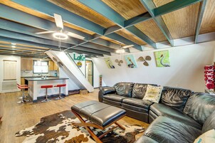 House (1 Bedroom) | Interior