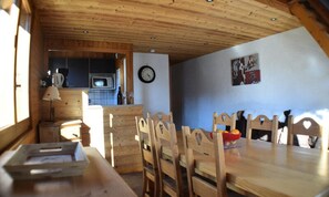 Dining - 4 Rooms for 6 People (Le Grand-Bornand)