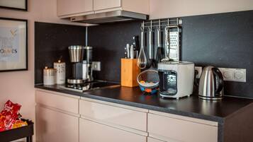 Mobile Home | Private kitchen