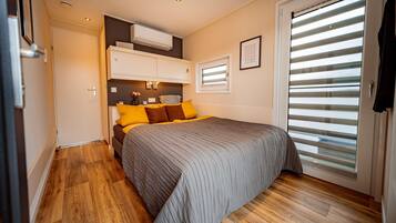 Mobile Home | 2 chambres, ameublement personnalisé