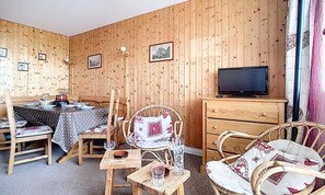 Dining - Bright & Welcoming Apartment At the Foot of the Slopes Balcony (Les Belleville)