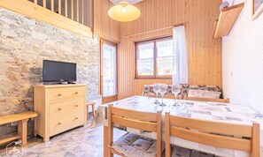 Dining - Close to the Leisure Center With a Terrace (Aussois)