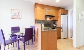 Dining - Apt. Arnau de Vilanova 4 - 241 (Canet de Berenguer)