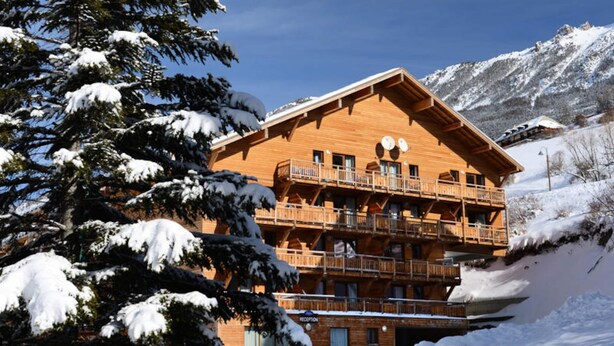 Exterior - Apartment in Vars Near Olympic Slope (Vars)