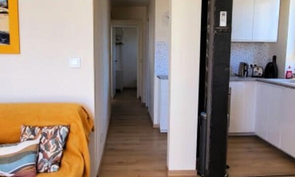 Interior - Apartment in Port-camargue Near Marina (Le Grau-Du-Roi)