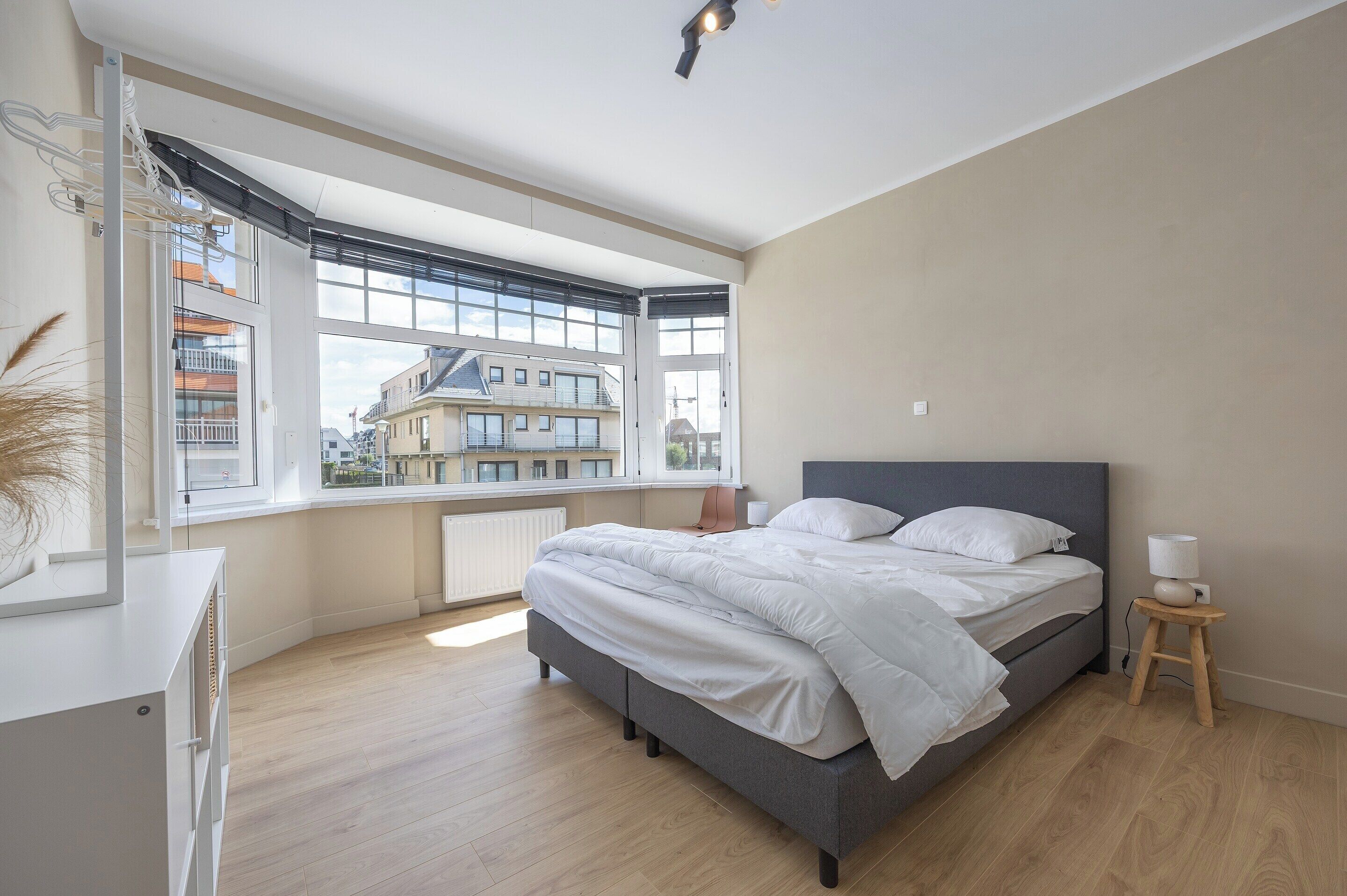 House | 4 bedrooms, individually furnished