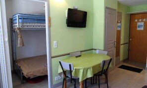 Room - Studio for 4 People (Modane)