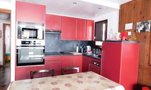 Fridge, microwave, oven, dishwasher - 2 Rooms for 5 People (Le Grand-Bornand)